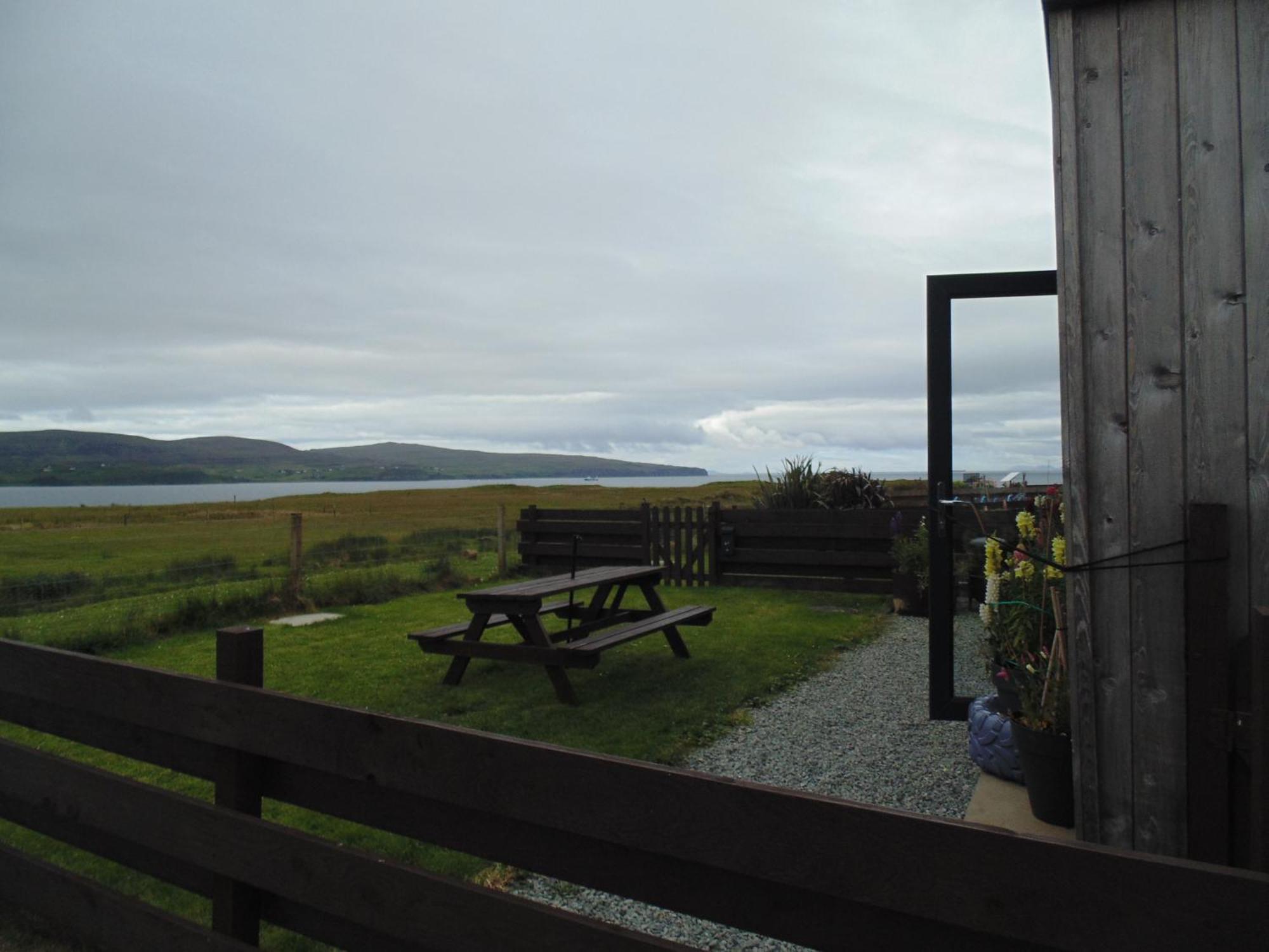 Lampay Chalets Dunvegan  Exteriör bild