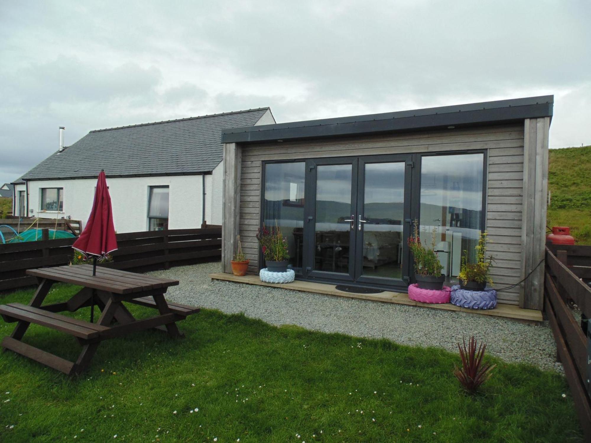Lampay Chalets Dunvegan  Exteriör bild